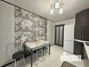 1-к квартира, посуточно, 35м2, 3/10 этаж