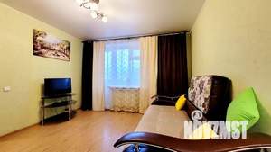 1-к квартира, посуточно, 36м2, 6/9 этаж