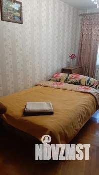 2-к квартира, посуточно, 60м2, 1/5 этаж