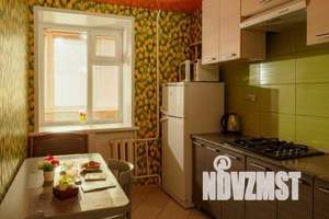 1-к квартира, посуточно, 42м2, 2/9 этаж