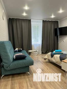 1-к квартира, посуточно, 38м2, 2/2 этаж