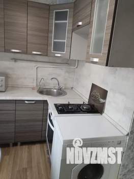 1-к квартира, посуточно, 33м2, 2/9 этаж