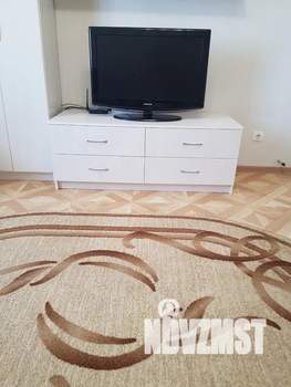 1-к квартира, посуточно, 38м2, 7/10 этаж
