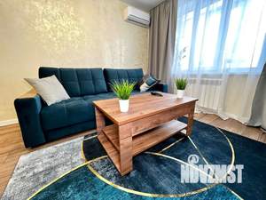 1-к квартира, посуточно, 42м2, 6/10 этаж