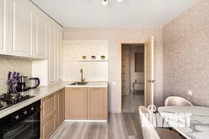 3-к квартира, посуточно, 80м2, 1/3 этаж