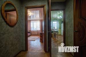 1-к квартира, посуточно, 42м2, 3/10 этаж