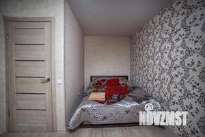 1-к квартира, посуточно, 42м2, 1/1 этаж