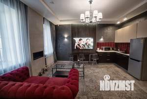 Студия квартира, посуточно, 40м2, 3/3 этаж