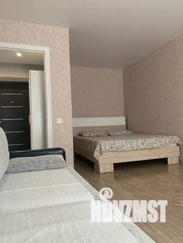 1-к квартира, посуточно, 40м2, 1/10 этаж