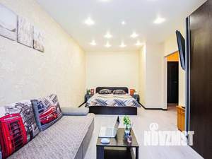 1-к квартира, посуточно, 42м2, 1/1 этаж