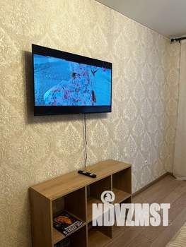 1-к квартира, посуточно, 38м2, 4/10 этаж