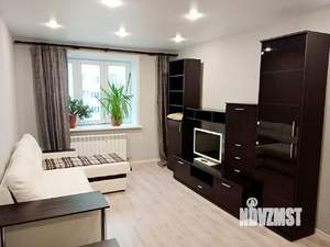 1-к квартира, посуточно, 39м2, 3/10 этаж