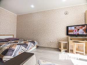 1-к квартира, посуточно, 43м2, 4/10 этаж