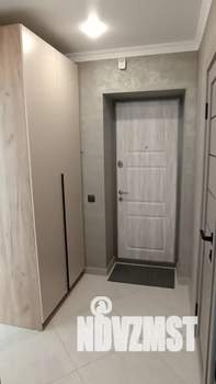 1-к квартира, посуточно, 33м2, 4/10 этаж