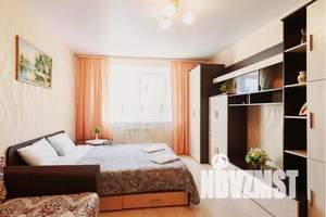 1-к квартира, посуточно, 42м2, 2/10 этаж