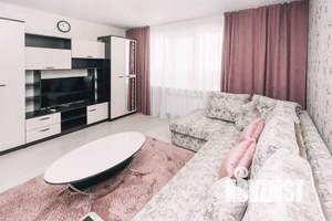 2-к квартира, посуточно, 60м2, 1/1 этаж