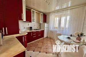 1-к квартира, посуточно, 42м2, 2/10 этаж