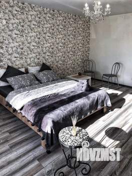 1-к квартира, посуточно, 44м2, 1/9 этаж