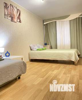 2-к квартира, посуточно, 44м2, 3/5 этаж