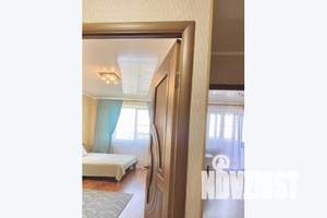 1-к квартира, посуточно, 39м2, 10/10 этаж