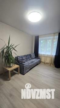 1-к квартира, посуточно, 35м2, 1/5 этаж
