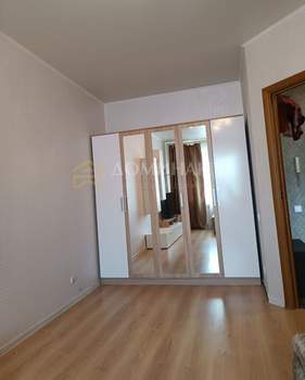 1-к квартира, на длительный срок, 42м2, 5/5 этаж