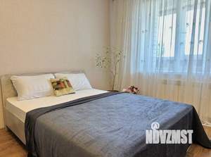 1-к квартира, посуточно, 39м2, 3/10 этаж