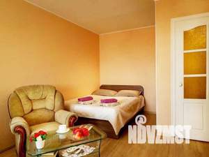 1-к квартира, посуточно, 42м2, 1/1 этаж