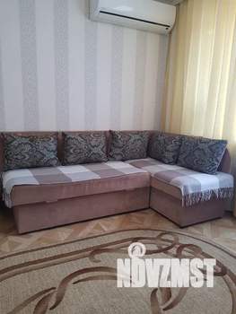 1-к квартира, посуточно, 38м2, 7/10 этаж