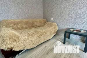 1-к квартира, посуточно, 42м2, 8/10 этаж