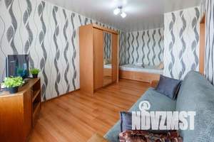 1-к квартира, посуточно, 42м2, 10/10 этаж
