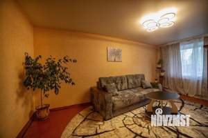 2-к квартира, посуточно, 44м2, 1/1 этаж