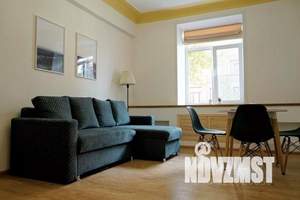 2-к квартира, посуточно, 40м2, 1/5 этаж