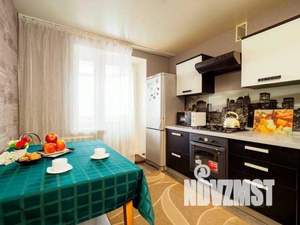 1-к квартира, посуточно, 43м2, 1/1 этаж