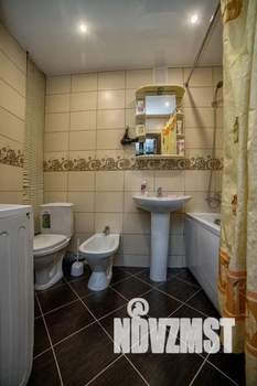 1-к квартира, посуточно, 48м2, 6/10 этаж