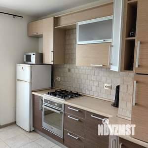 1-к квартира, посуточно, 38м2, 7/10 этаж