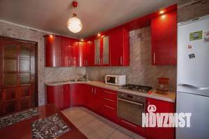 2-к квартира, посуточно, 55м2, 1/1 этаж