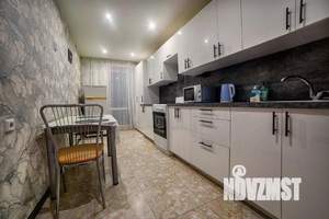 2-к квартира, посуточно, 62м2, 1/1 этаж