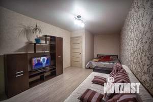 1-к квартира, посуточно, 42м2, 1/1 этаж