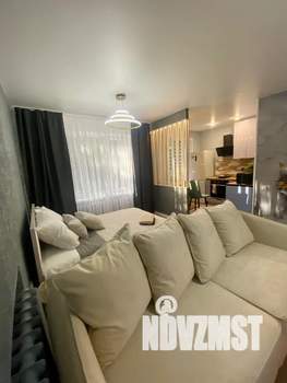 1-к квартира, посуточно, 31м2, 1/5 этаж