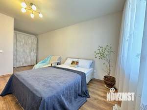 1-к квартира, посуточно, 39м2, 3/10 этаж