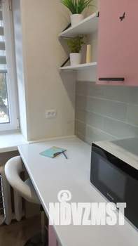 Студия квартира, посуточно, 14м2, 2/5 этаж