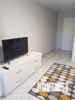 1-к квартира, посуточно, 48м2, 2/10 этаж