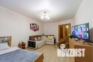 1-к квартира, посуточно, 42м2, 8/10 этаж