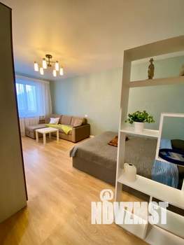 1-к квартира, посуточно, 40м2, 1/9 этаж