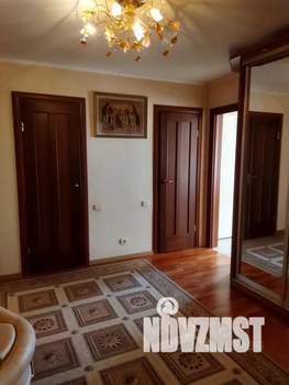 2-к квартира, посуточно, 76м2, 3/10 этаж