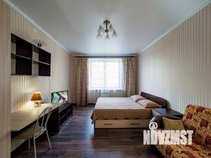 1-к квартира, посуточно, 42м2, 1/1 этаж