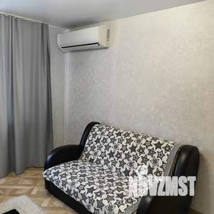 1-к квартира, посуточно, 43м2, 4/10 этаж