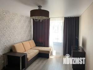 1-к квартира, посуточно, 42м2, 2/10 этаж