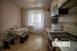 1-к квартира, посуточно, 48м2, 1/1 этаж